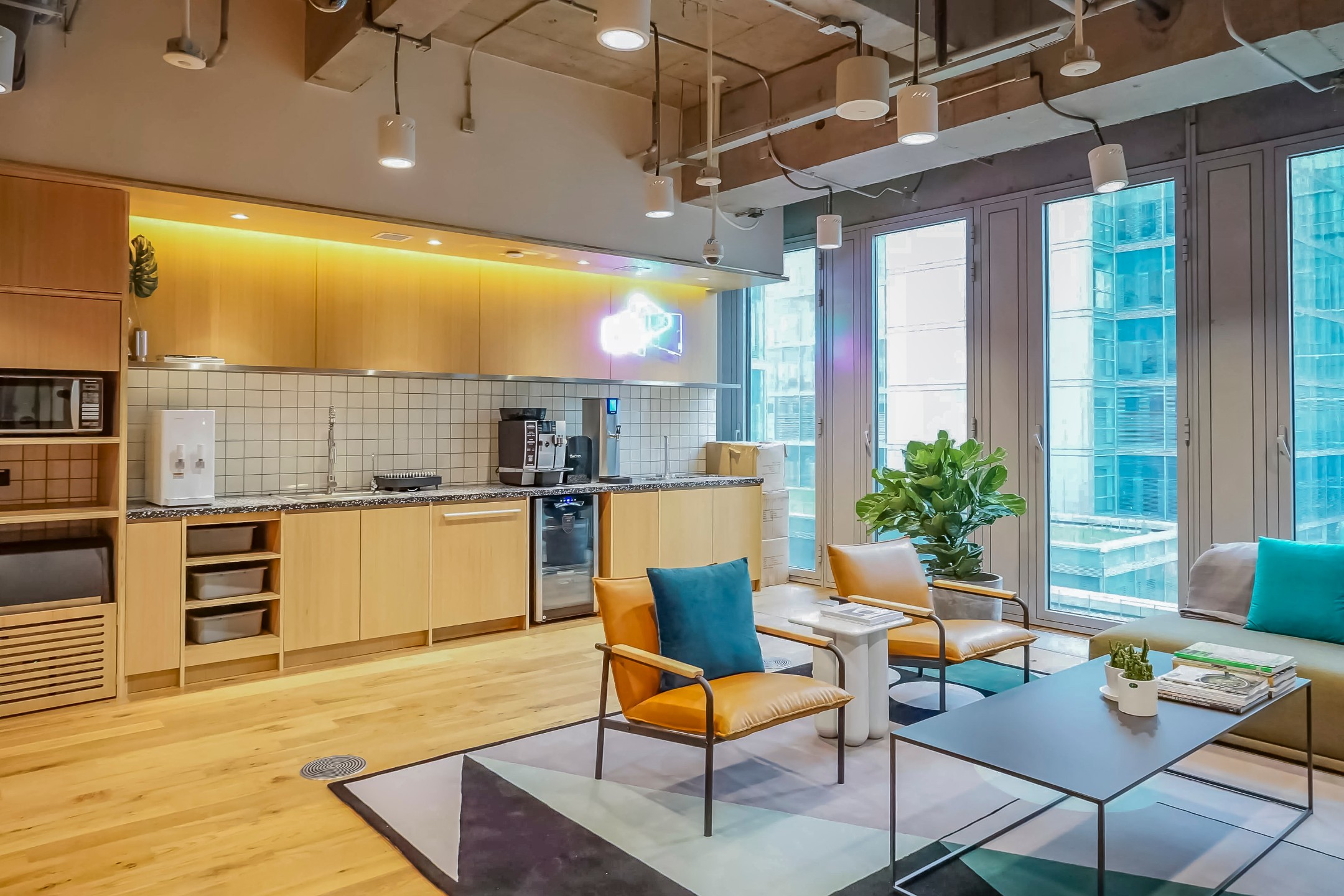 WeWork（大連路500號）